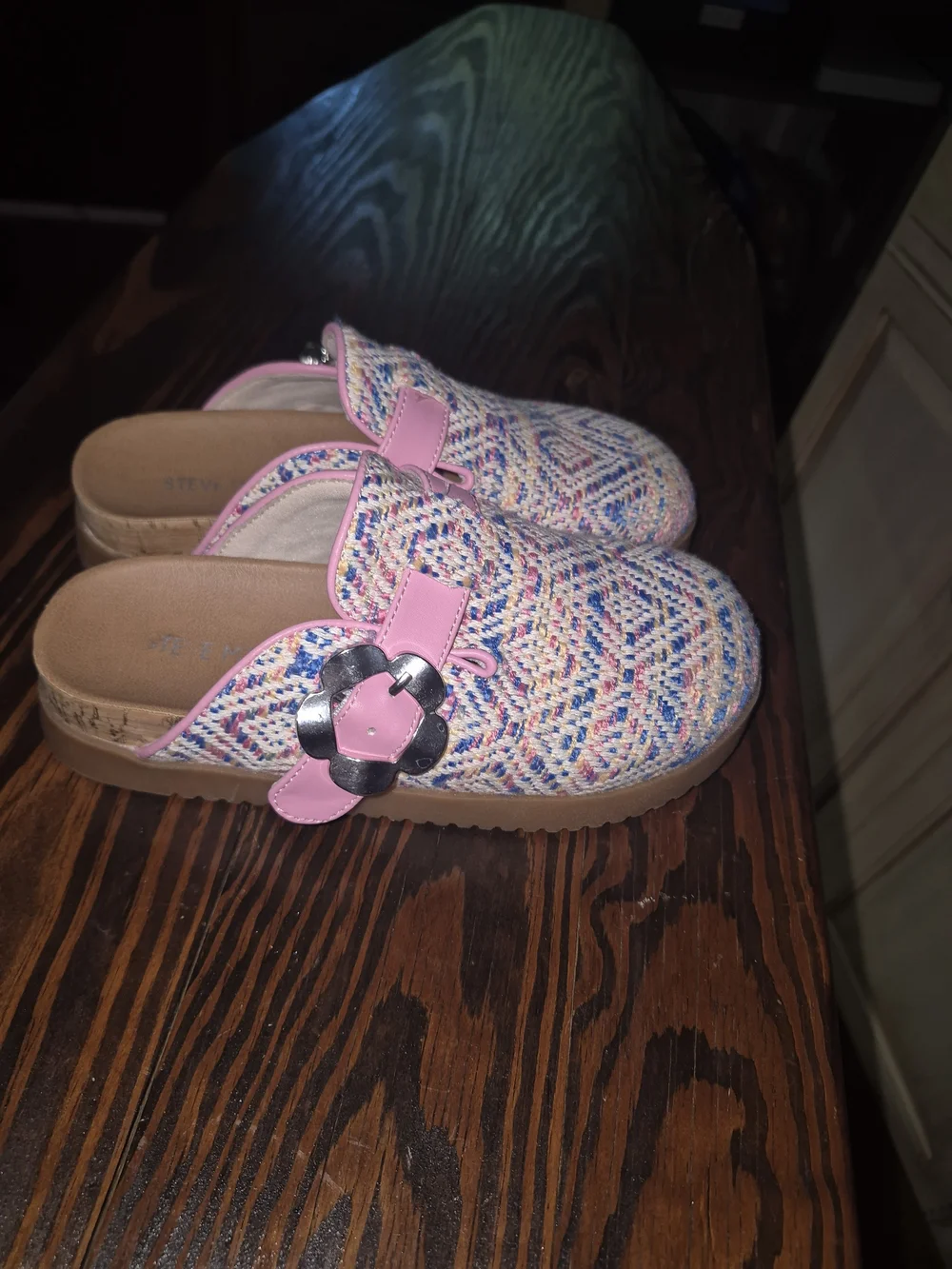 Steve Madden kids slip
